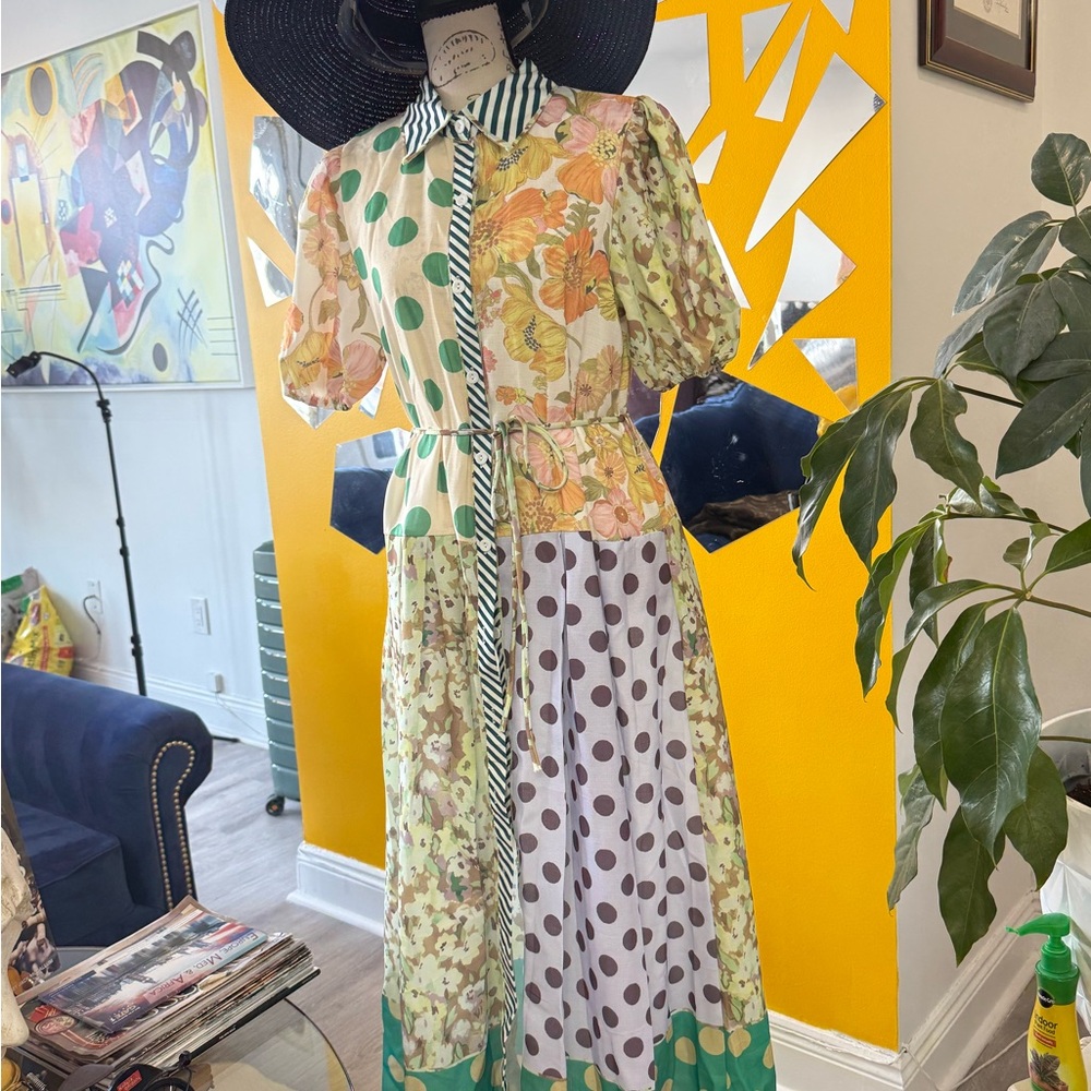 Elegant Floral and Polka Dot Maxi Dress